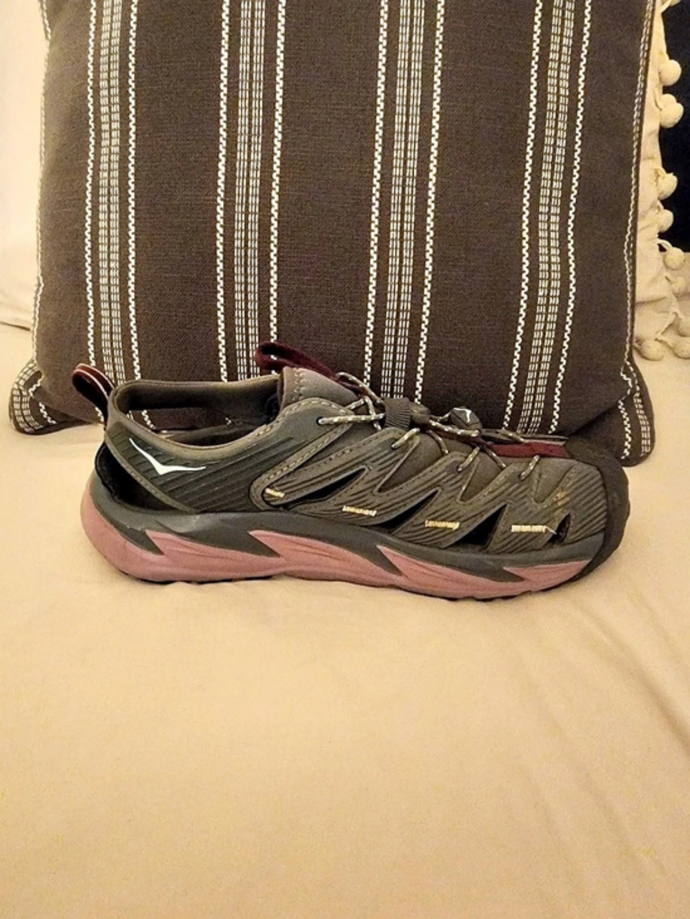 Hoka One Hopara Shoes Black & Pink Size 8.5